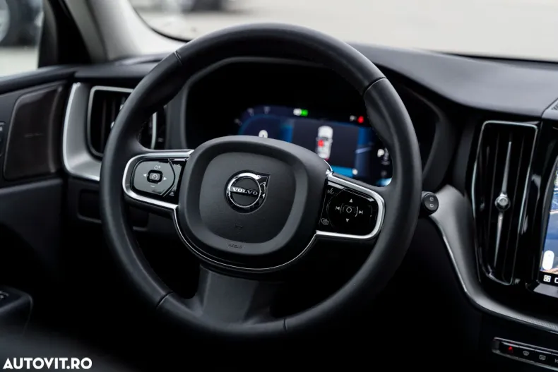 Volvo XC60 din 2024 cu 55.852 km - oferta VOL161620 - foto 20
