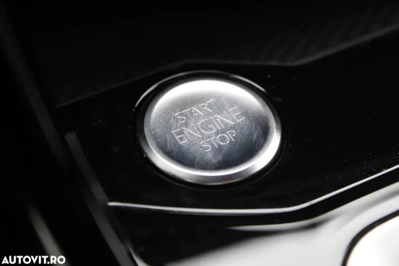 Volkswagen T-Roc din 2023 cu 23.000 km - oferta VOL161624 - foto 14