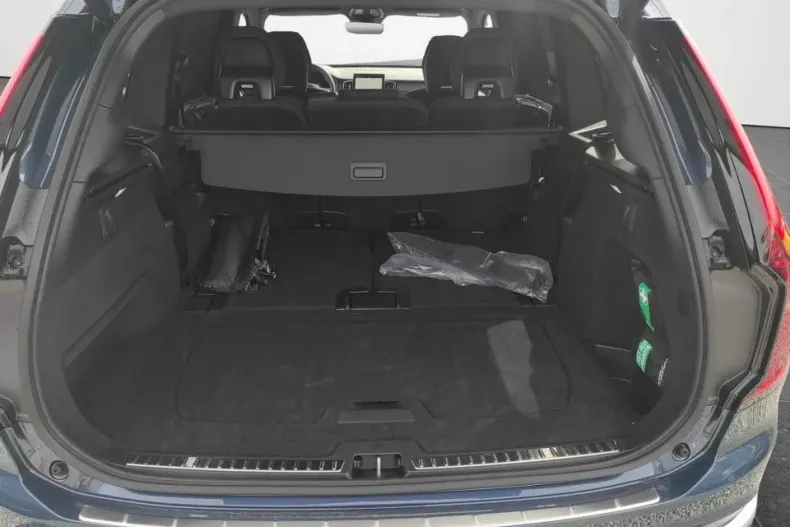 Volvo XC90 din 2025 cu 1.500 km - oferta VOL161627 - foto 16