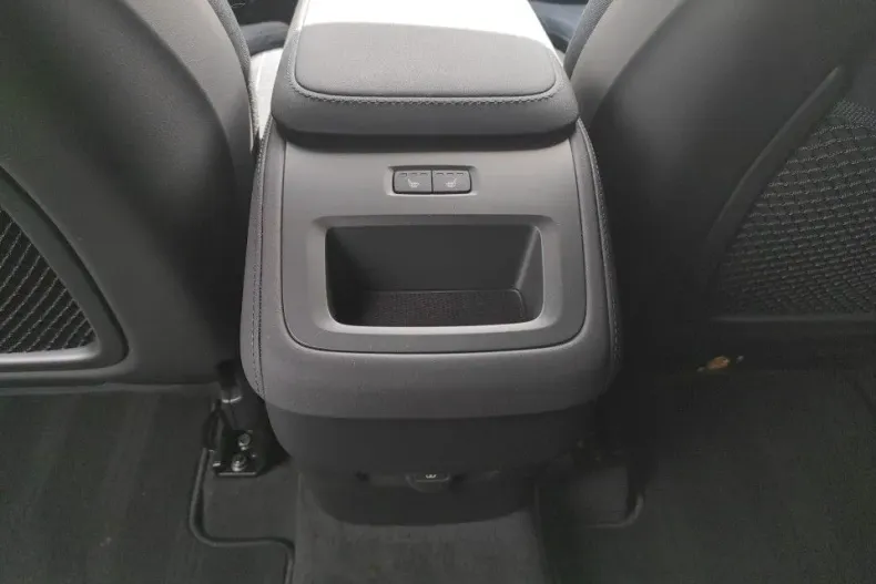 Volvo XC90 din 2025 cu 1.500 km - oferta VOL161627 - foto 20