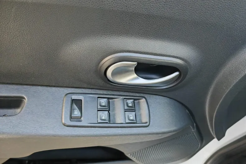 Dacia Lodgy din 2022 cu 105.335 km - oferta DAC161629 - foto 12