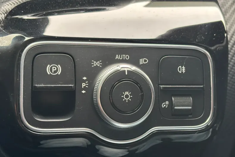 Mercedes-Benz A din 2021 cu 128.500 km - oferta MER161634 - foto 27