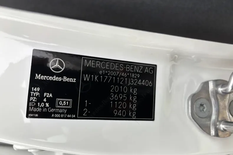 Mercedes-Benz A din 2021 cu 128.500 km - oferta MER161634 - foto 35