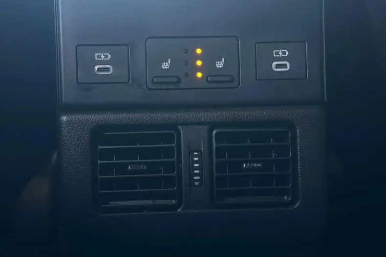 Toyota bZ4X din 2025 cu 16.000 km - oferta TOY161639 - foto 20