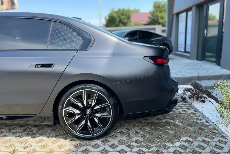 BMW M7 din 2025 cu 100 km - oferta BMW161640 - foto 10