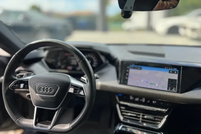 Audi e-tron GT din 2021 cu 56.180 km - oferta AUD161641 - foto 16