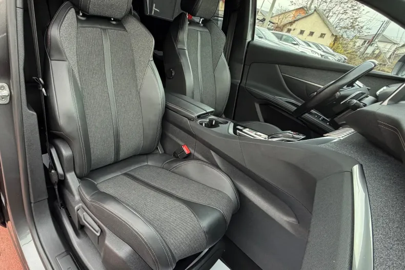 Peugeot 5008 din 2020 cu 139.000 km - oferta PEU161652 - foto 8