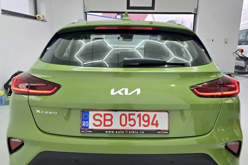 Kia XCeed din 2023 cu 10.185 km - oferta KIA161661 - foto 5