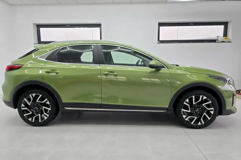 Kia XCeed din 2023 cu 10.185 km - oferta KIA161661 - foto 9