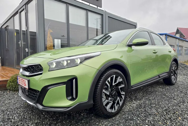 Kia XCeed din 2023 cu 10.185 km - oferta KIA161661 - foto 11
