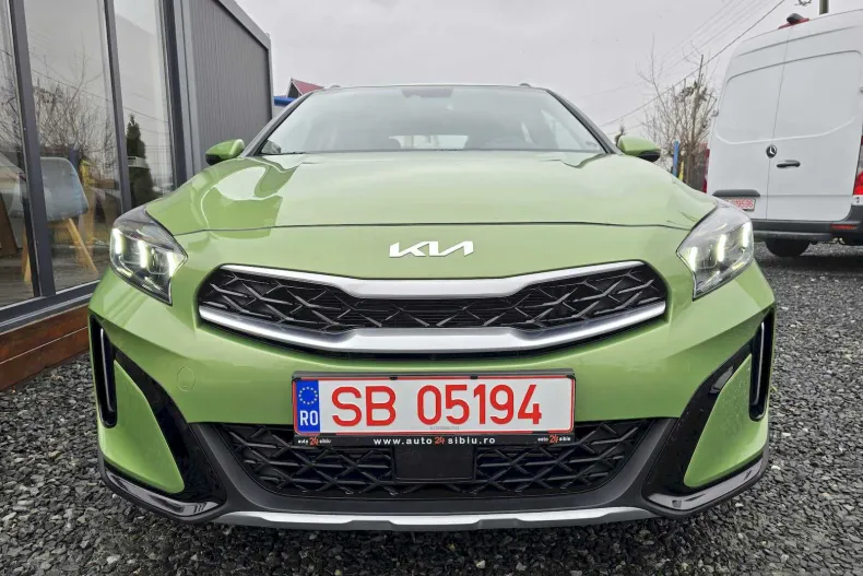 Kia XCeed din 2023 cu 10.185 km - oferta KIA161661 - foto 12