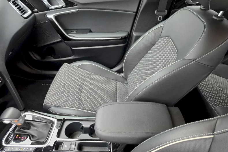 Kia XCeed din 2023 cu 10.185 km - oferta KIA161661 - foto 22