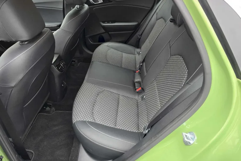 Kia XCeed din 2023 cu 10.185 km - oferta KIA161661 - foto 23