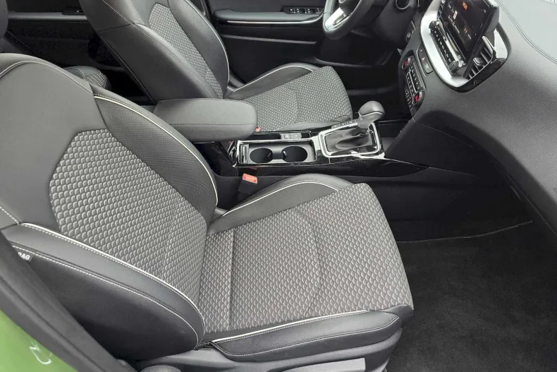 Kia XCeed din 2023 cu 10.185 km - oferta KIA161661 - foto 24