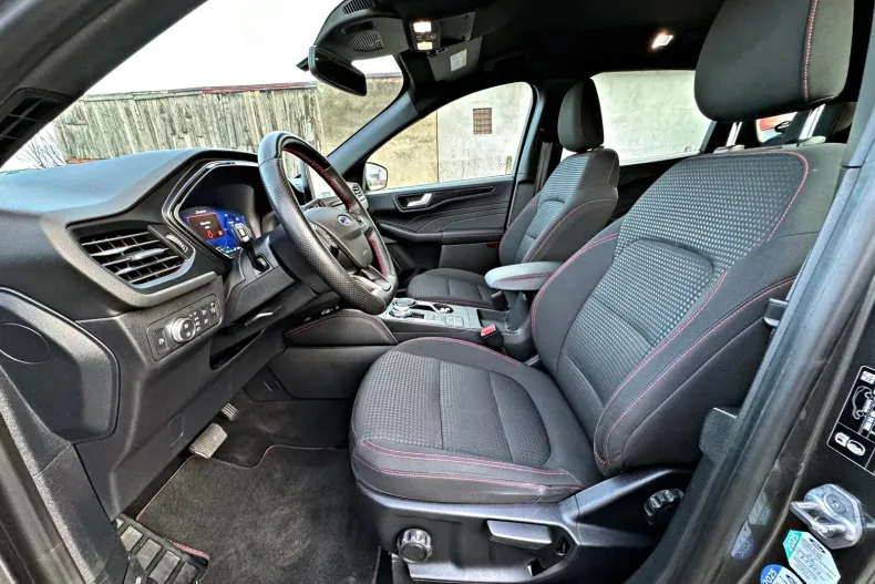 Ford Kuga din 2022 cu 147.721 km - oferta FOR161663 - foto 5