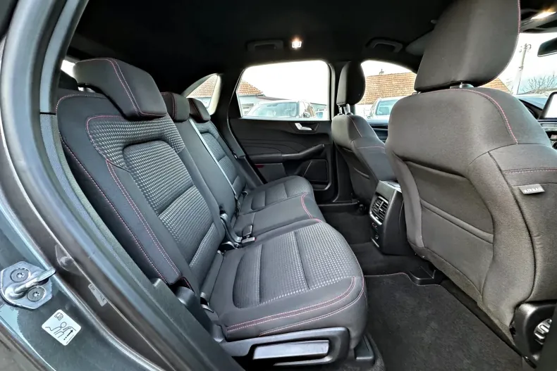 Ford Kuga din 2022 cu 147.721 km - oferta FOR161663 - foto 7