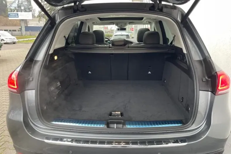 Mercedes-Benz GLE din 2020 cu 59.100 km - oferta MER161667 - foto 19