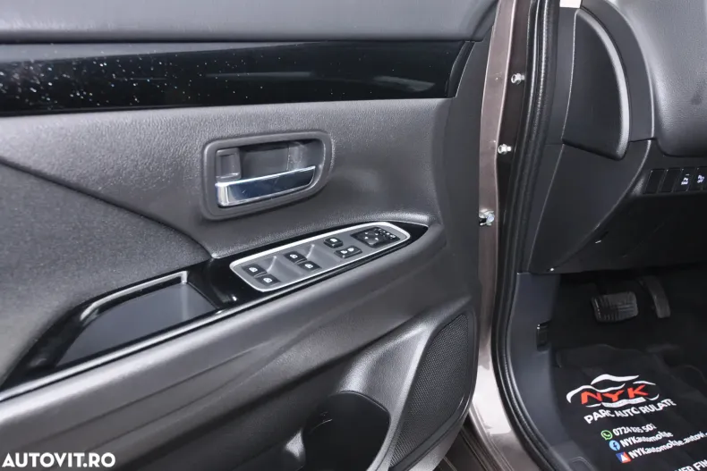 Mitsubishi Outlander din 2020 cu 177.250 km - oferta MIT161668 - foto 17