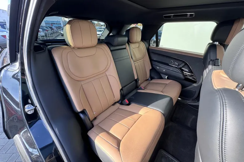 Land Rover Range Rover Sport din 2024 cu 37.802 km - oferta LAN161672 - foto 23