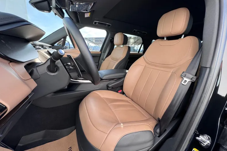 Land Rover Range Rover Sport din 2024 cu 37.802 km - oferta LAN161672 - foto 33