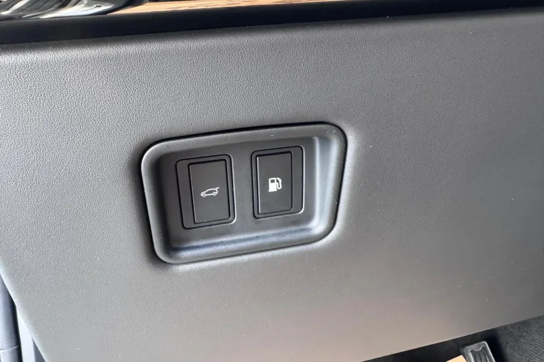 Land Rover Range Rover Sport din 2024 cu 37.802 km - oferta LAN161672 - foto 35