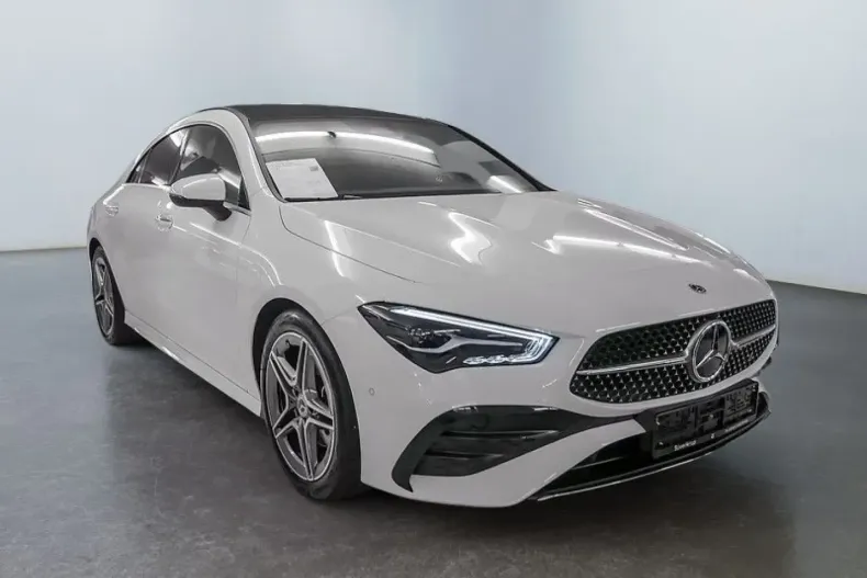 Mercedes-Benz CLA 180 din 2024 cu 12.611 km - oferta MER161676 - foto 2