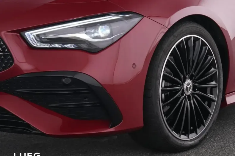 Mercedes-Benz CLA 200 din 2024 cu 7.800 km - oferta MER161678 - foto 8