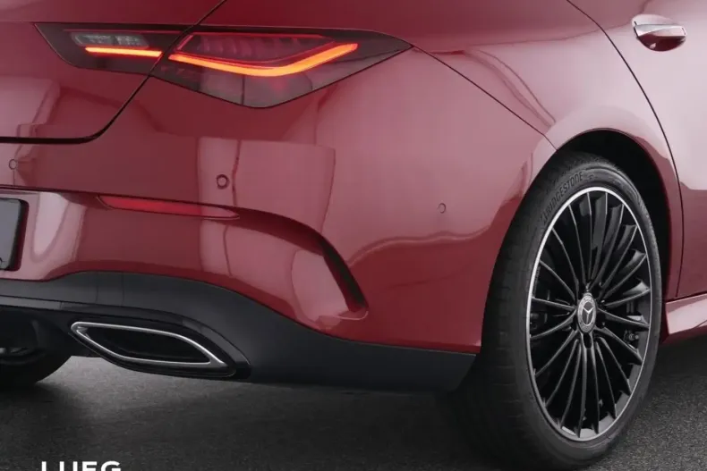 Mercedes-Benz CLA 200 din 2024 cu 7.800 km - oferta MER161678 - foto 9