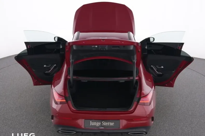 Mercedes-Benz CLA 200 din 2024 cu 7.800 km - oferta MER161678 - foto 13