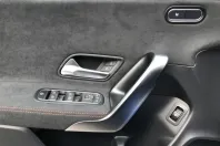 Mercedes-Benz CLA 180 din 2025 cu 6.851 km - oferta MER161679 - foto 15