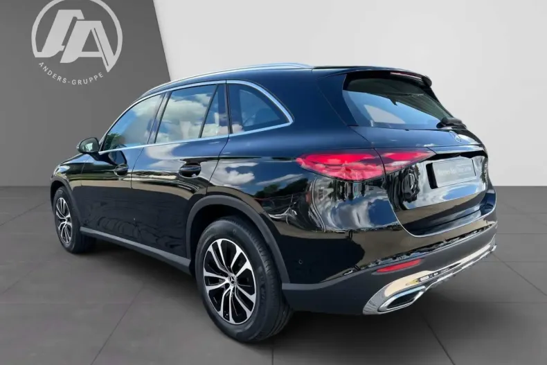 Mercedes-Benz GLC 220 din 2023 cu 59.538 km - oferta MER161682 - foto 4