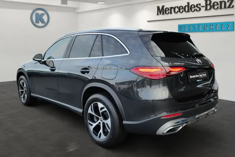 Mercedes-Benz GLC 300 din 2024 cu 5.171 km - oferta MER161684 - foto 5