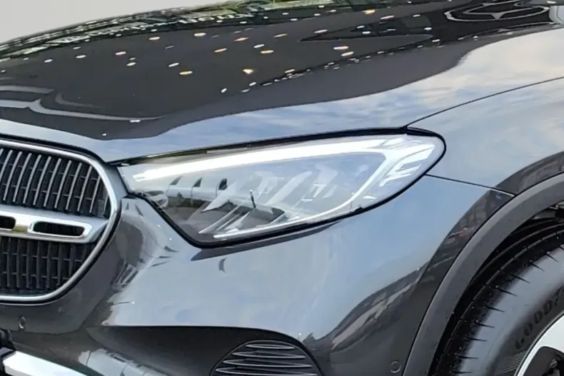 Mercedes-Benz GLC 300 din 2024 cu 5.171 km - oferta MER161684 - foto 6