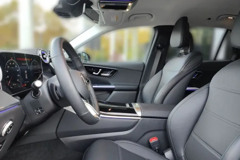 Mercedes-Benz GLC 300 din 2024 cu 5.171 km - oferta MER161684 - foto 8