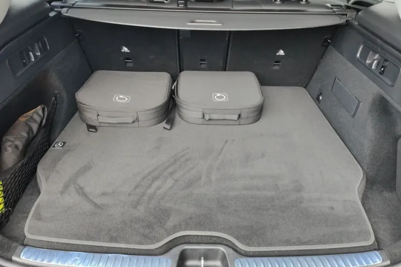 Mercedes-Benz GLC 300 din 2024 cu 5.171 km - oferta MER161684 - foto 13