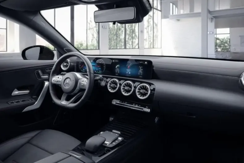 Mercedes-Benz CLA 250 din 2023 cu 46.627 km - oferta MER161686 - foto 7