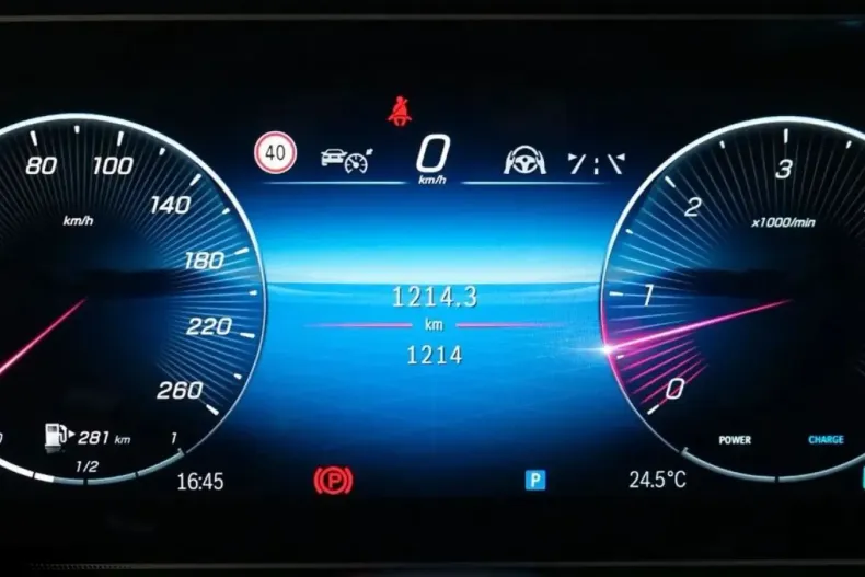 Mercedes-Benz G 450 din 2024 cu 1.214 km - oferta MER161687 - foto 9