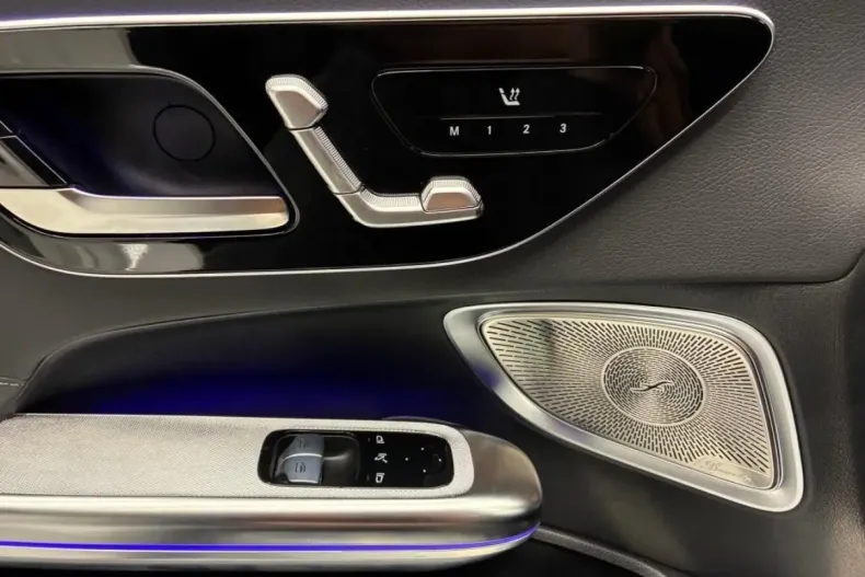 Mercedes-Benz CLE 200 din 2024 cu 35.475 km - oferta MER161692 - foto 13