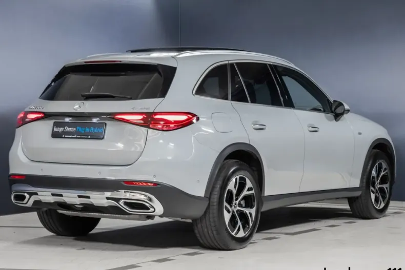 Mercedes-Benz GLC 300 din 2025 cu 18.213 km - oferta MER161693 - foto 2