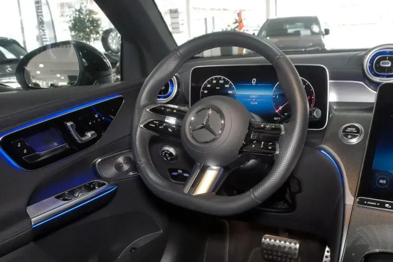 Mercedes-Benz GLC 300 din 2024 cu 11.093 km - oferta MER161695 - foto 11