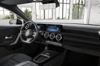 Mercedes-Benz CLA 180 din 2024 cu 16.466 km - oferta MER161697 - foto 7