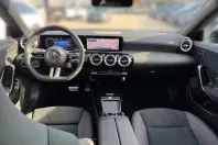 Mercedes-Benz CLA 200 din 2024 cu 12.850 km - oferta MER161698 - foto 10