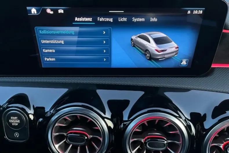 Mercedes-Benz CLA 200 din 2024 cu 15.000 km - oferta MER161699 - foto 28