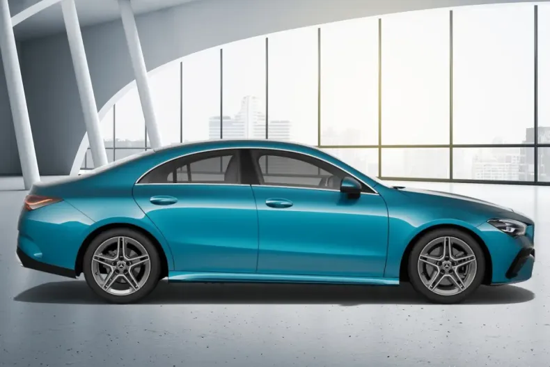 Mercedes-Benz CLA 200 din 2024 cu 11.246 km - oferta MER161700 - foto 9