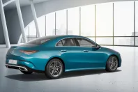 Mercedes-Benz CLA 200 din 2024 cu 11.246 km - oferta MER161700 - foto 10