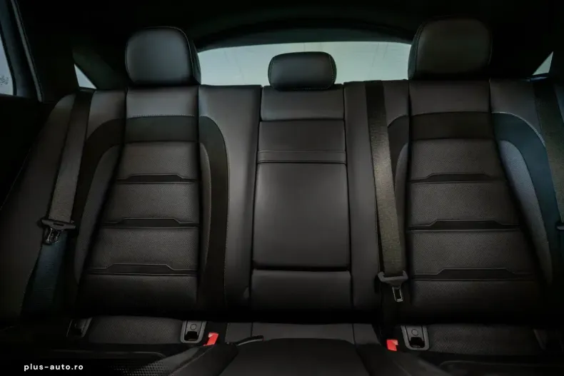 Mercedes-Benz GLE 63 AMG din 2022 cu 22.000 km - oferta MER161702 - foto 41