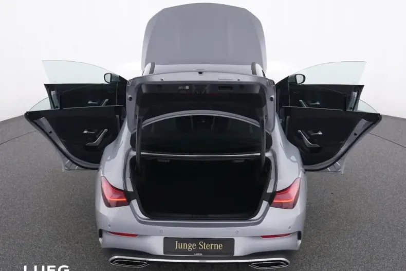 Mercedes-Benz CLA 200 din 2024 cu 10.451 km - oferta MER161705 - foto 13