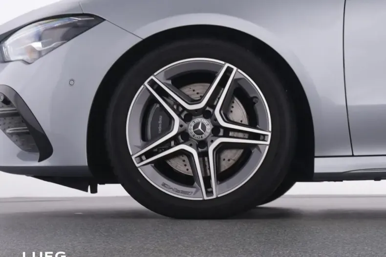 Mercedes-Benz CLA 200 din 2024 cu 10.451 km - oferta MER161705 - foto 19