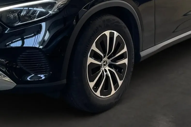 Mercedes-Benz GLC 200 din 2024 cu 11.250 km - oferta MER161706 - foto 6