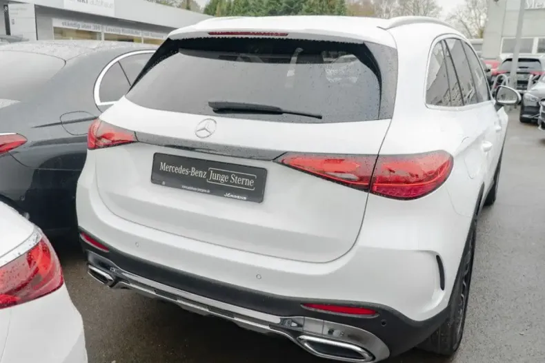 Mercedes-Benz GLC 300 din 2024 cu 18.782 km - oferta MER161707 - foto 4